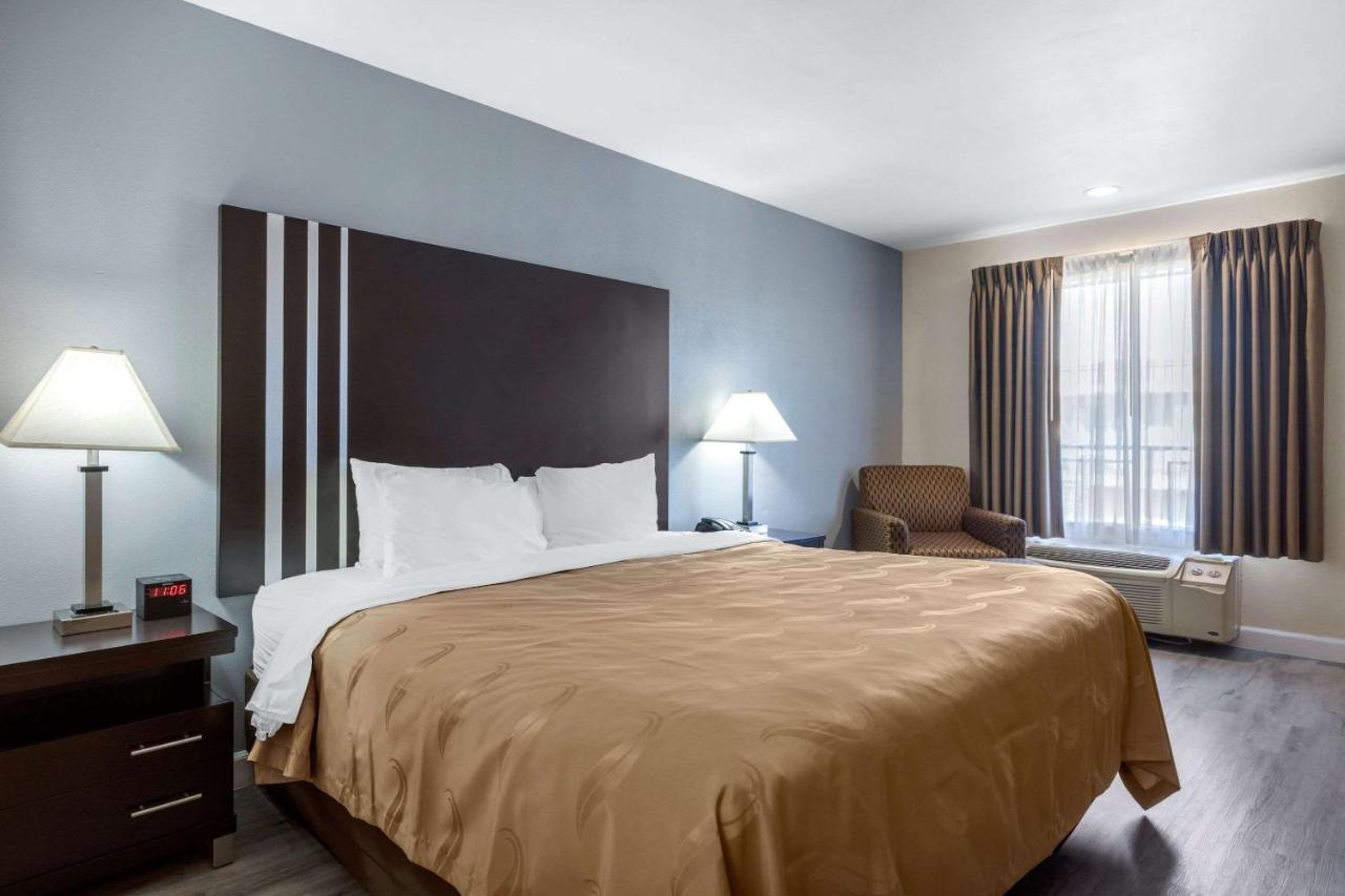 Quality Inn & Suites Huntington Beach Kültér fotó