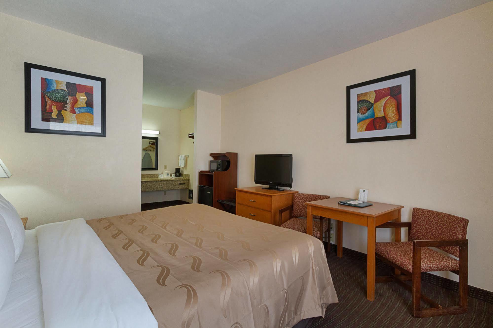 Quality Inn & Suites Huntington Beach Kültér fotó