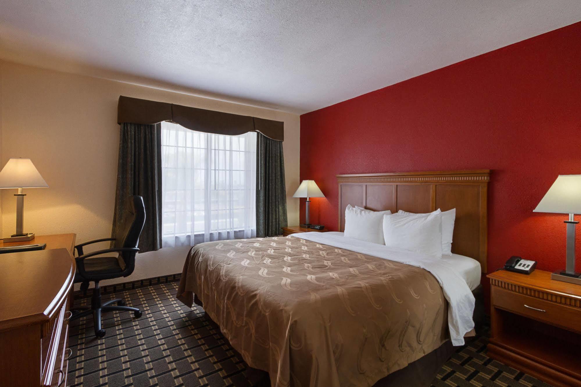 Quality Inn & Suites Huntington Beach Kültér fotó
