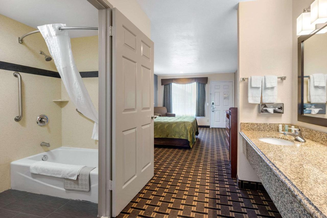 Quality Inn & Suites Huntington Beach Kültér fotó
